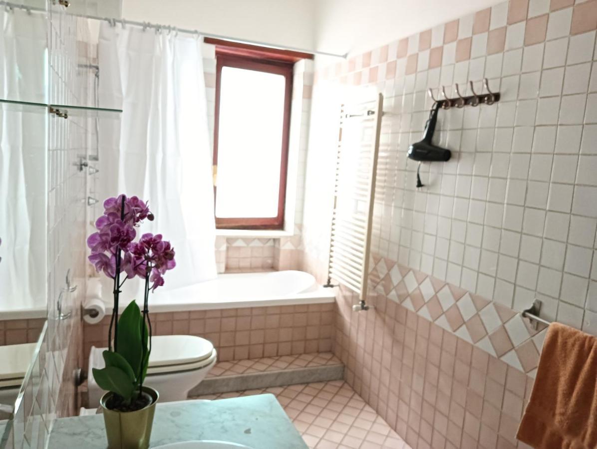 Laura Domus Apartment ปอร์ติชี ภายนอก รูปภาพ