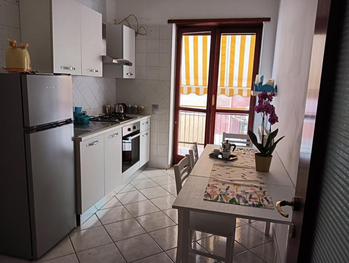 Laura Domus Apartment ปอร์ติชี ภายนอก รูปภาพ