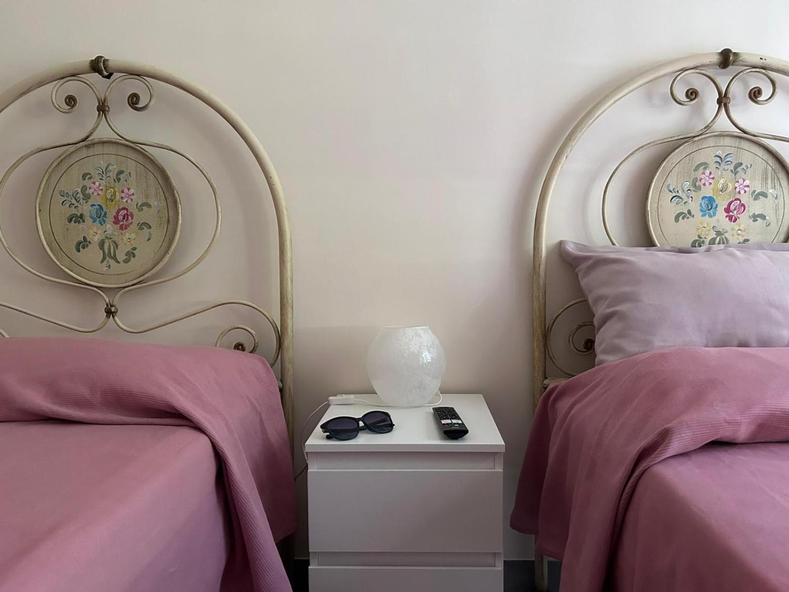 Laura Domus Apartment ปอร์ติชี ภายนอก รูปภาพ