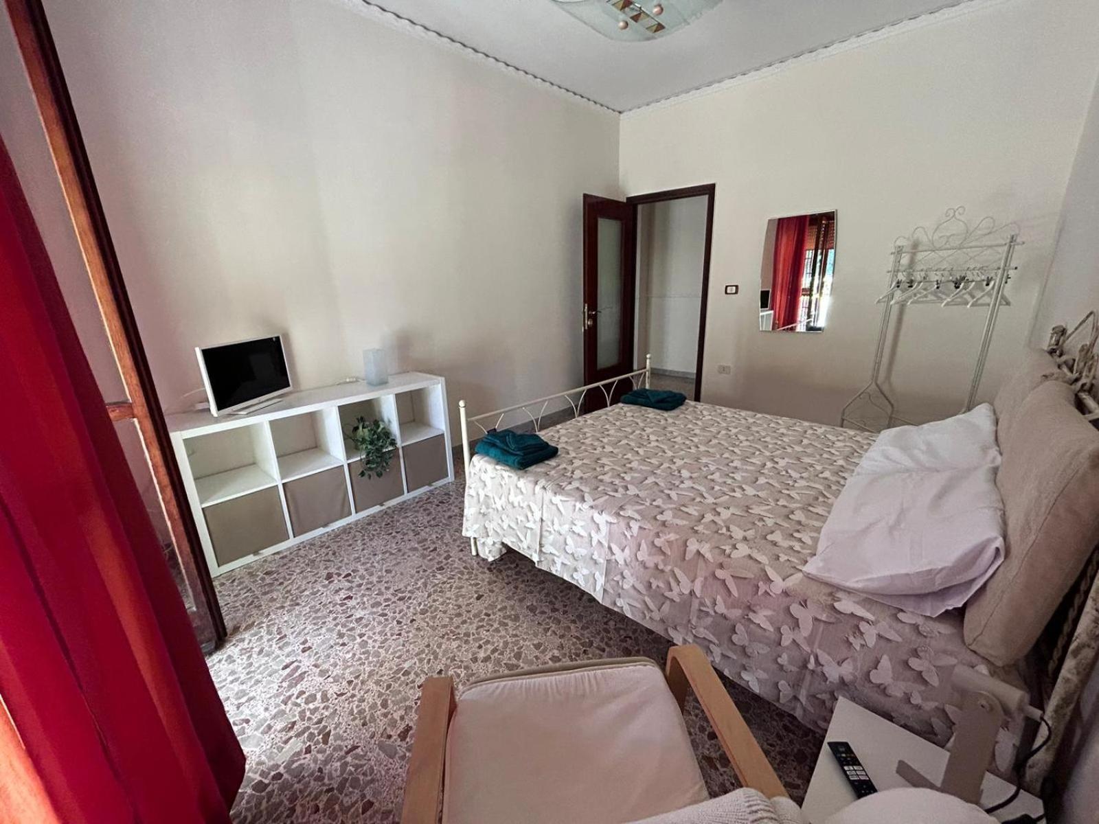 Laura Domus Apartment ปอร์ติชี ภายนอก รูปภาพ