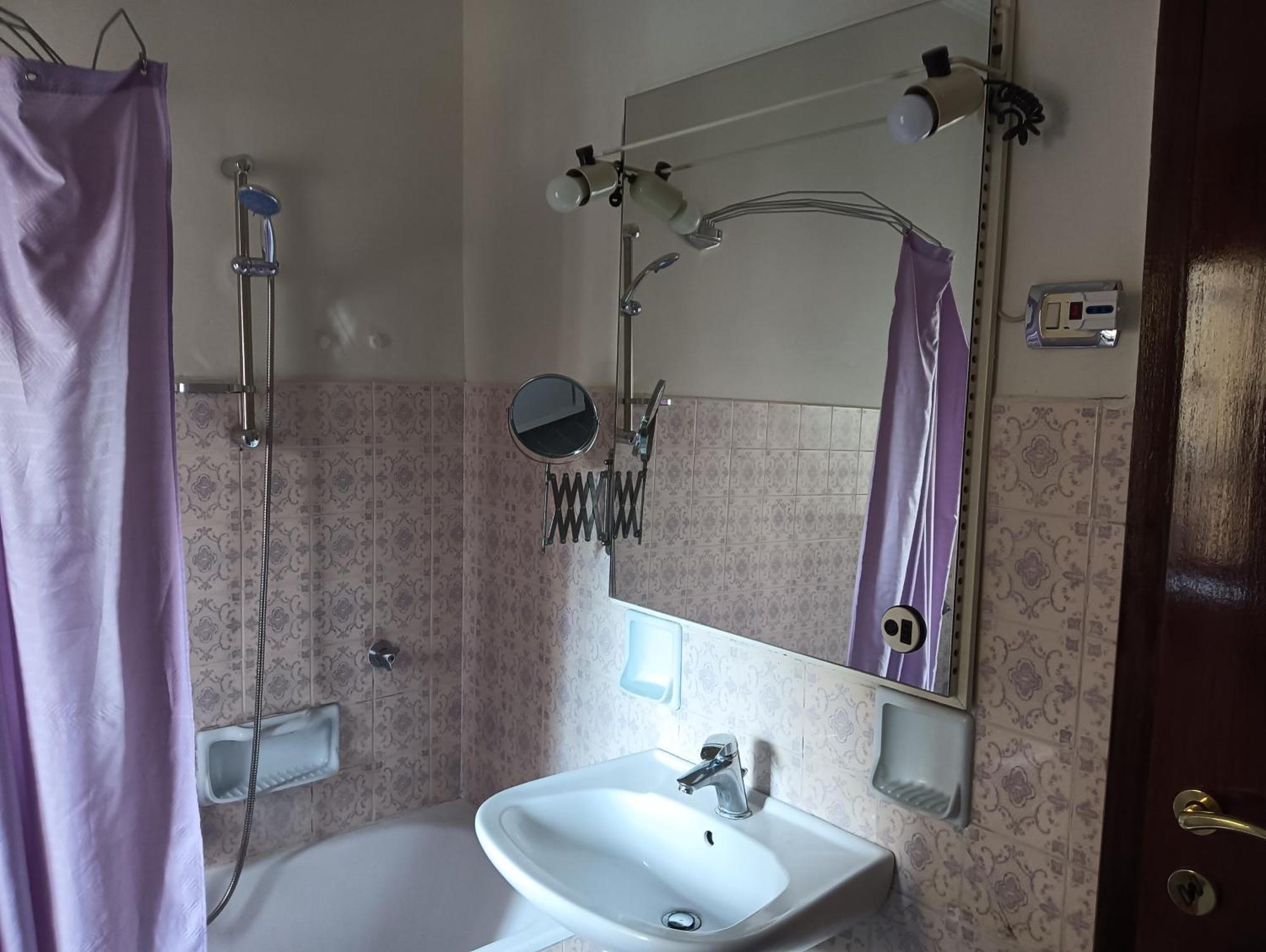 Laura Domus Apartment ปอร์ติชี ภายนอก รูปภาพ